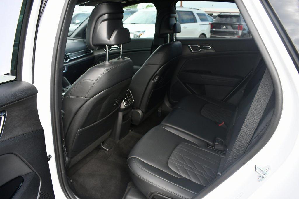 used 2025 Kia Sportage car, priced at $33,822