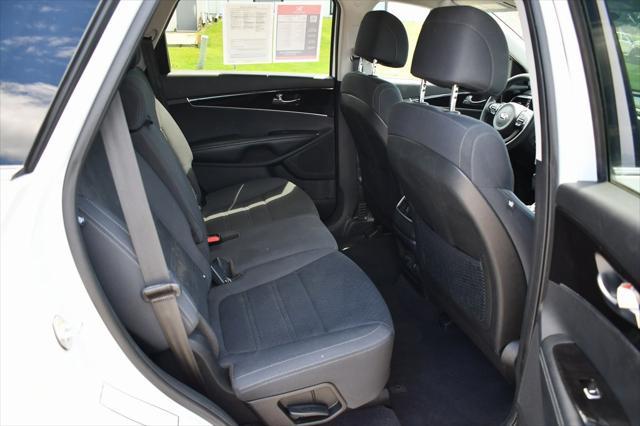 used 2017 Kia Sorento car, priced at $11,777
