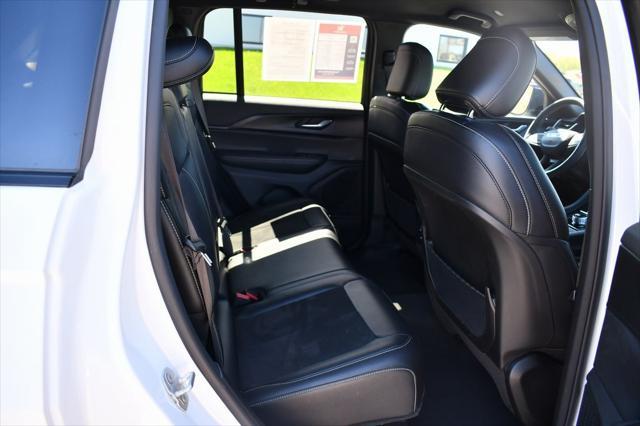 used 2024 Jeep Grand Cherokee car, priced at $38,144