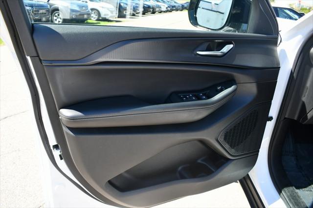 used 2024 Jeep Grand Cherokee car, priced at $38,144