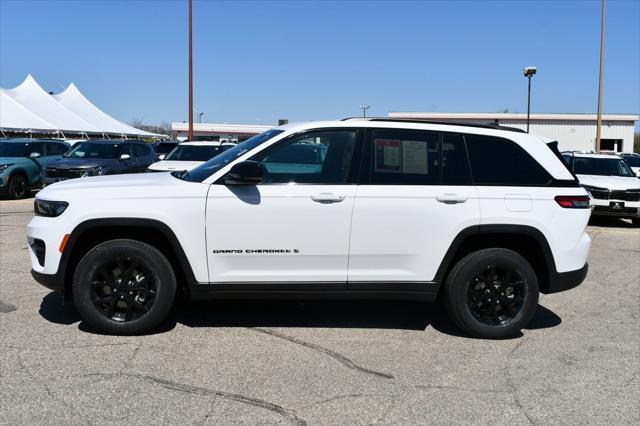 used 2024 Jeep Grand Cherokee car, priced at $38,144
