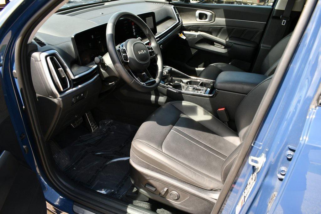 used 2025 Kia Sorento car, priced at $38,688