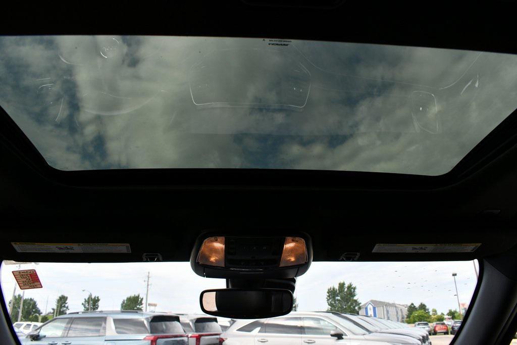 used 2021 Jeep Grand Cherokee car, priced at $25,099