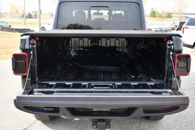 used 2021 Jeep Gladiator car, priced at $31,916