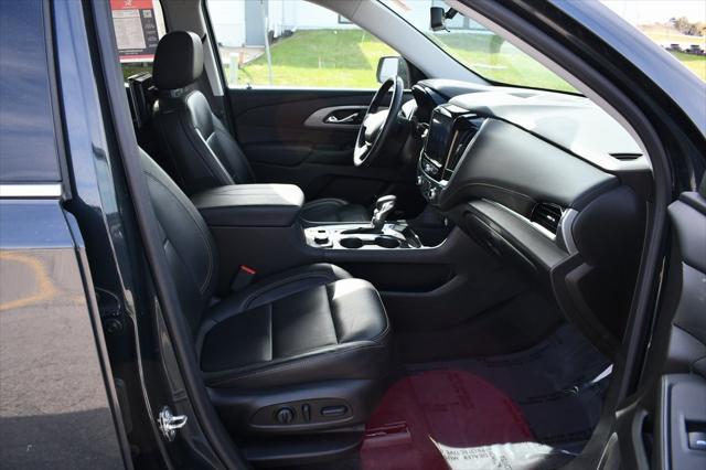 used 2021 Chevrolet Traverse car, priced at $29,544