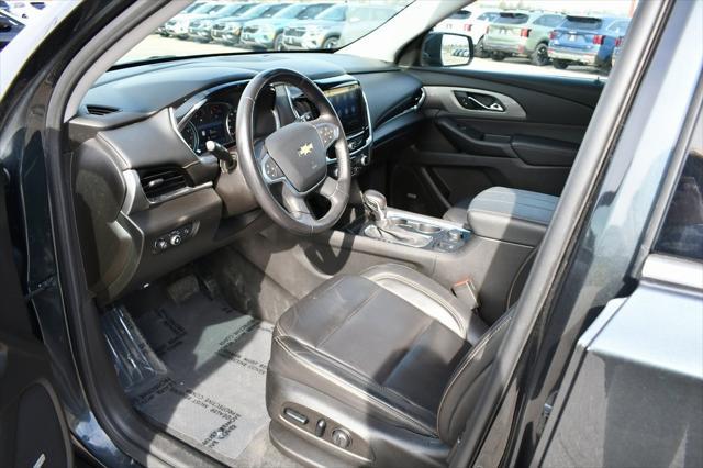 used 2021 Chevrolet Traverse car, priced at $29,544