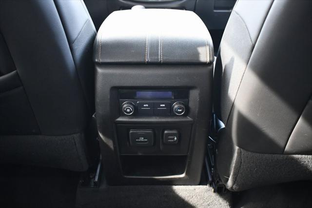 used 2021 Chevrolet Traverse car, priced at $29,544