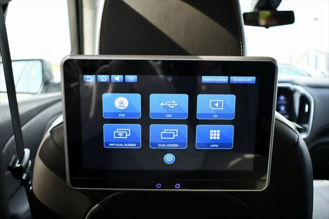 used 2021 Chevrolet Traverse car, priced at $29,544