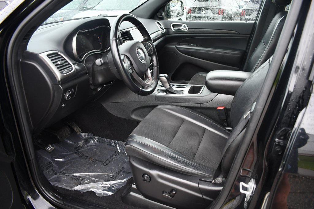 used 2021 Jeep Grand Cherokee car, priced at $26,699