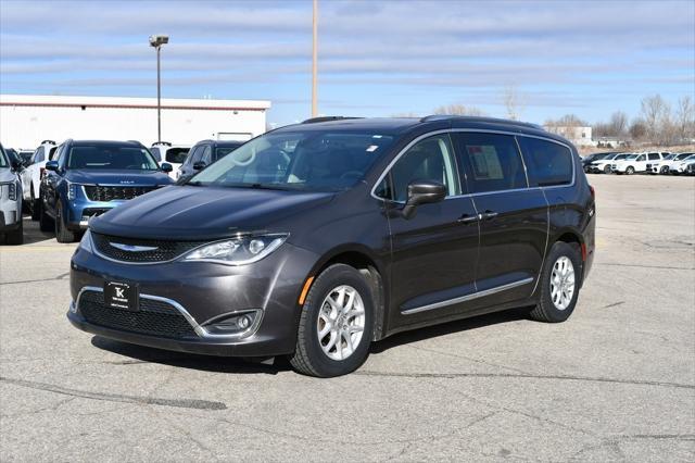 used 2020 Chrysler Pacifica car, priced at $19,226