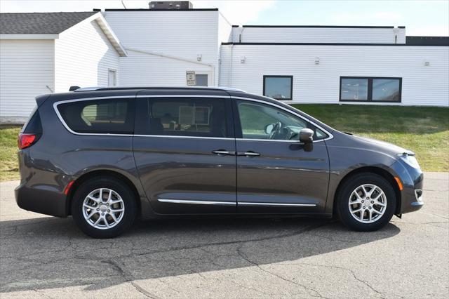 used 2020 Chrysler Pacifica car, priced at $19,226