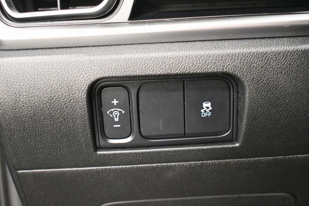 used 2024 Kia Sorento car, priced at $29,644