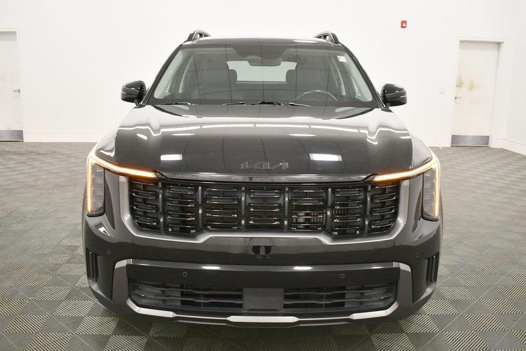 used 2025 Kia Sorento car, priced at $35,222