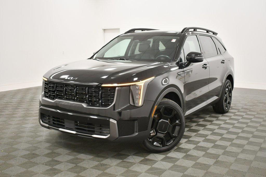 used 2025 Kia Sorento car, priced at $35,222