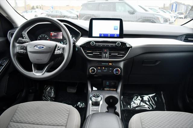 used 2022 Ford Escape car, priced at $19,999