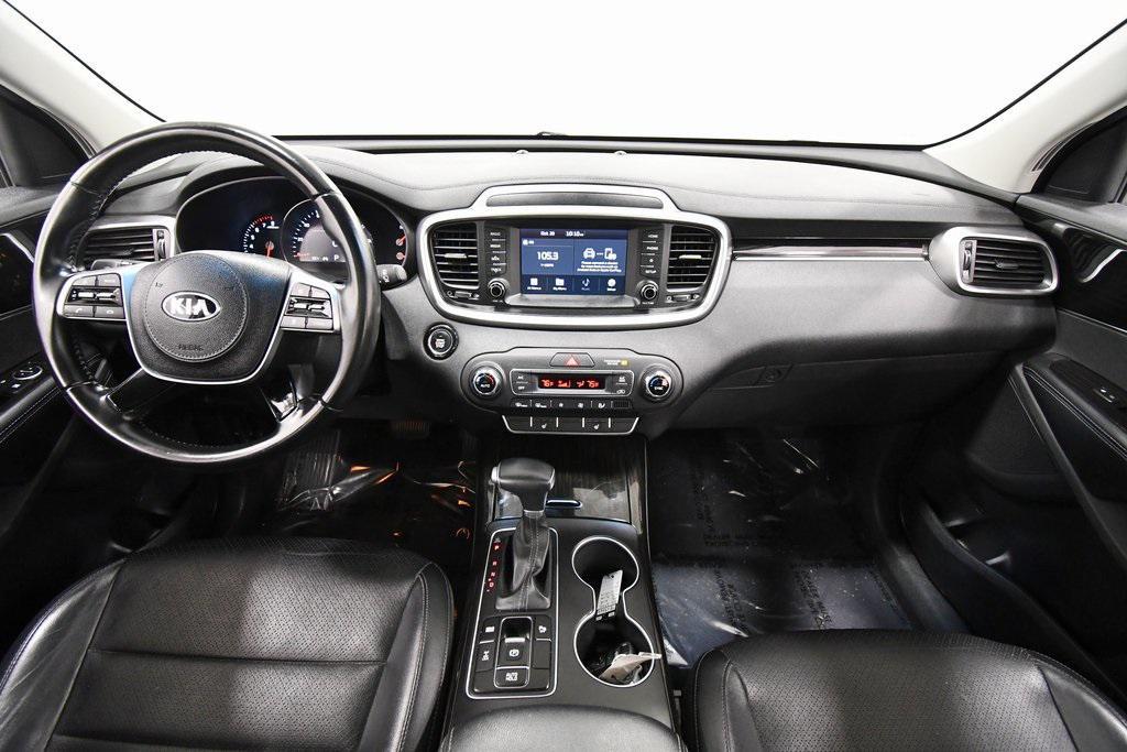 used 2020 Kia Sorento car, priced at $19,999