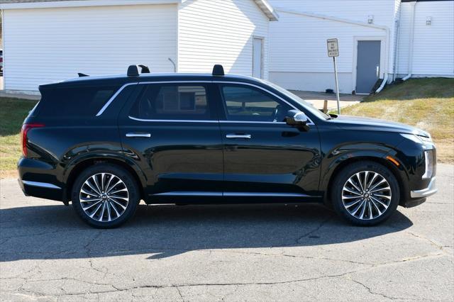 used 2023 Hyundai Palisade car, priced at $40,964