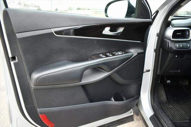 used 2019 Kia Sorento car, priced at $9,988