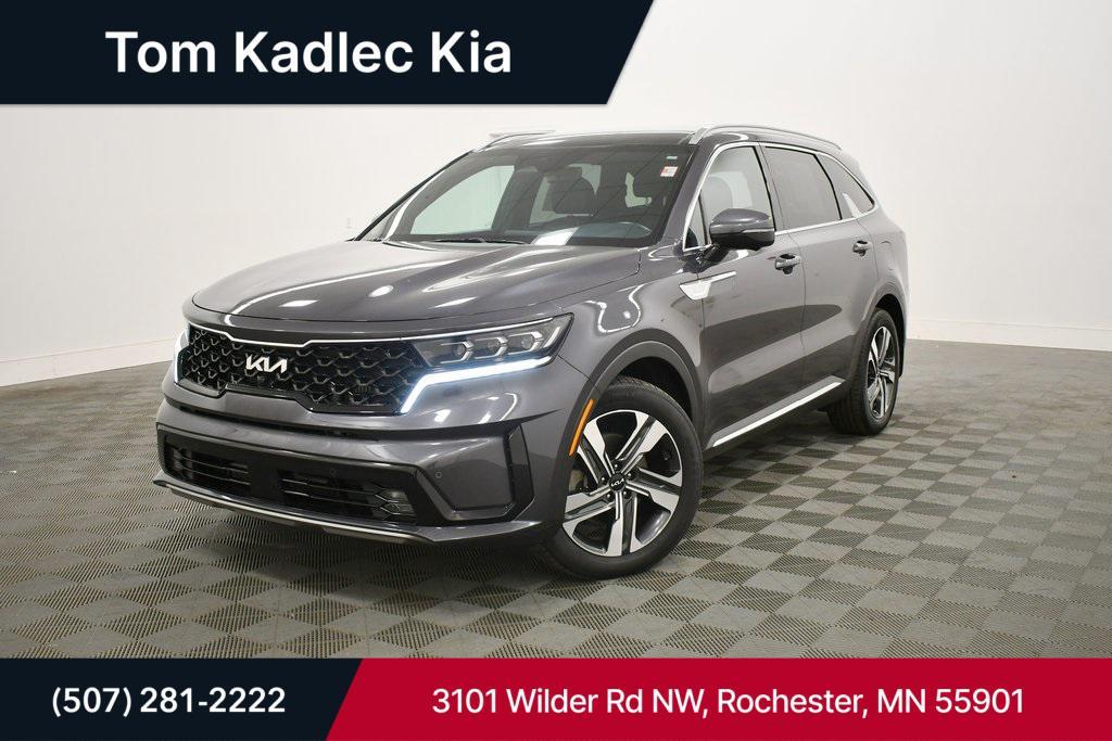 used 2023 Kia Sorento Plug-In Hybrid car, priced at $35,544