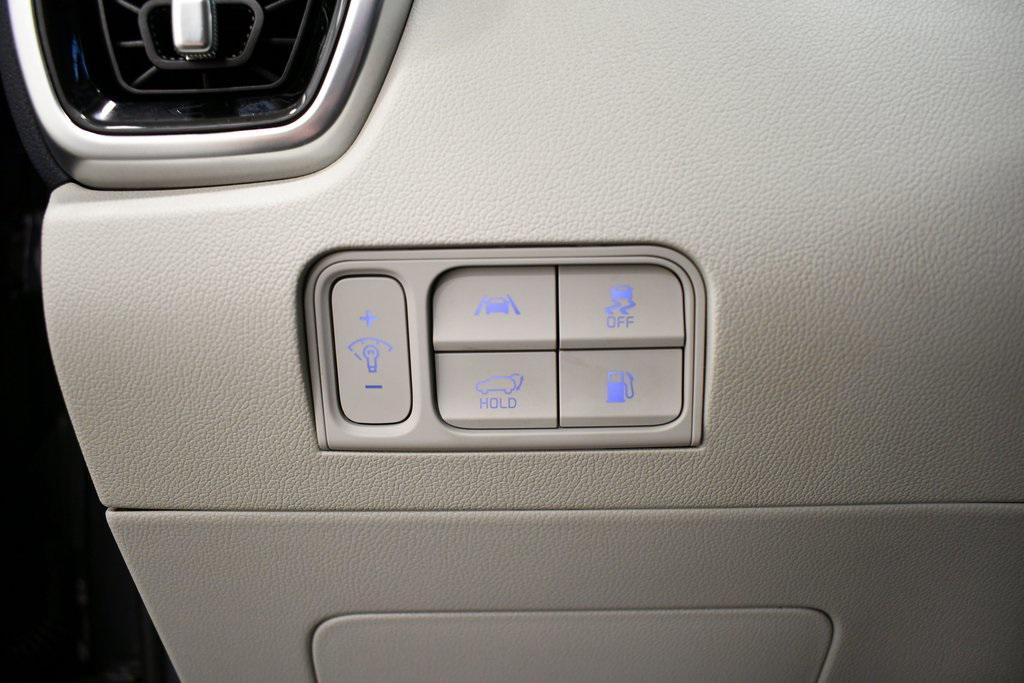 used 2023 Kia Sorento Plug-In Hybrid car, priced at $35,544