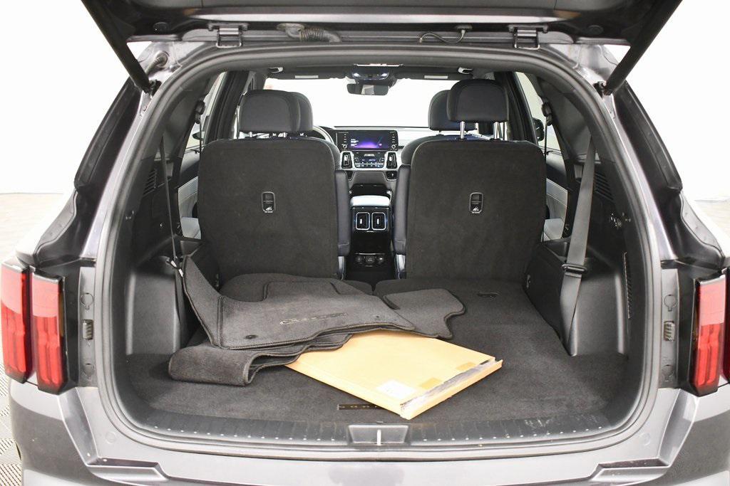 used 2023 Kia Sorento Plug-In Hybrid car, priced at $35,544