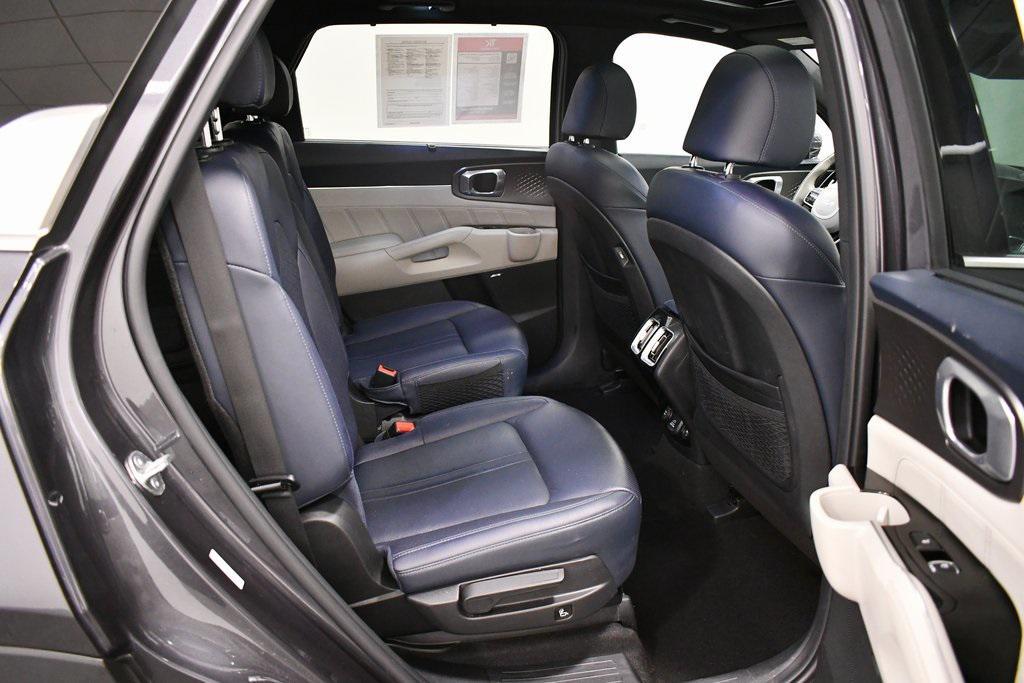 used 2023 Kia Sorento Plug-In Hybrid car, priced at $35,544