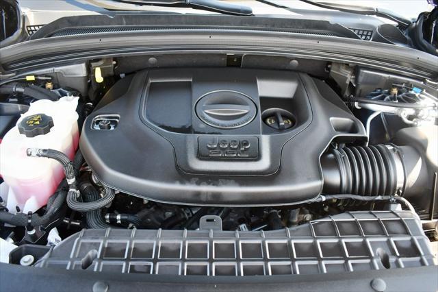 used 2024 Jeep Grand Cherokee L car, priced at $57,999