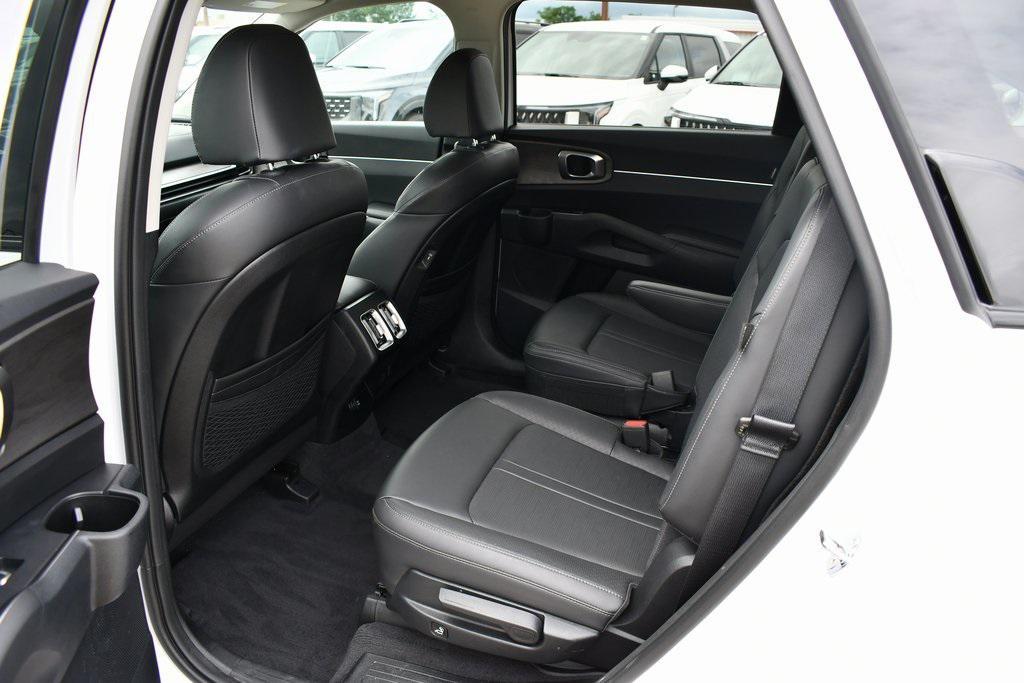 used 2025 Kia Sorento car, priced at $38,688