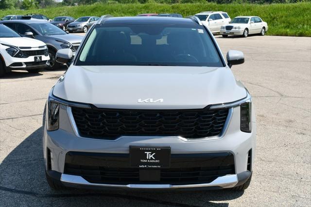 used 2024 Kia Sorento car, priced at $29,688
