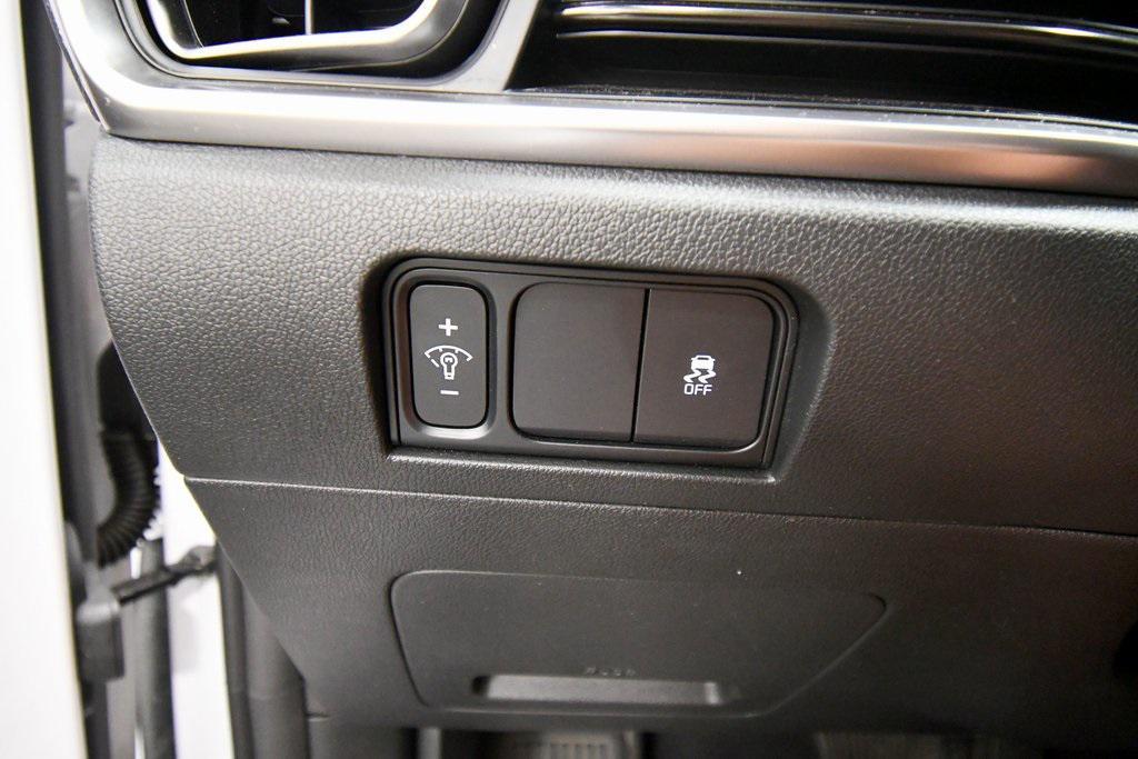 used 2024 Kia Sorento car, priced at $27,944