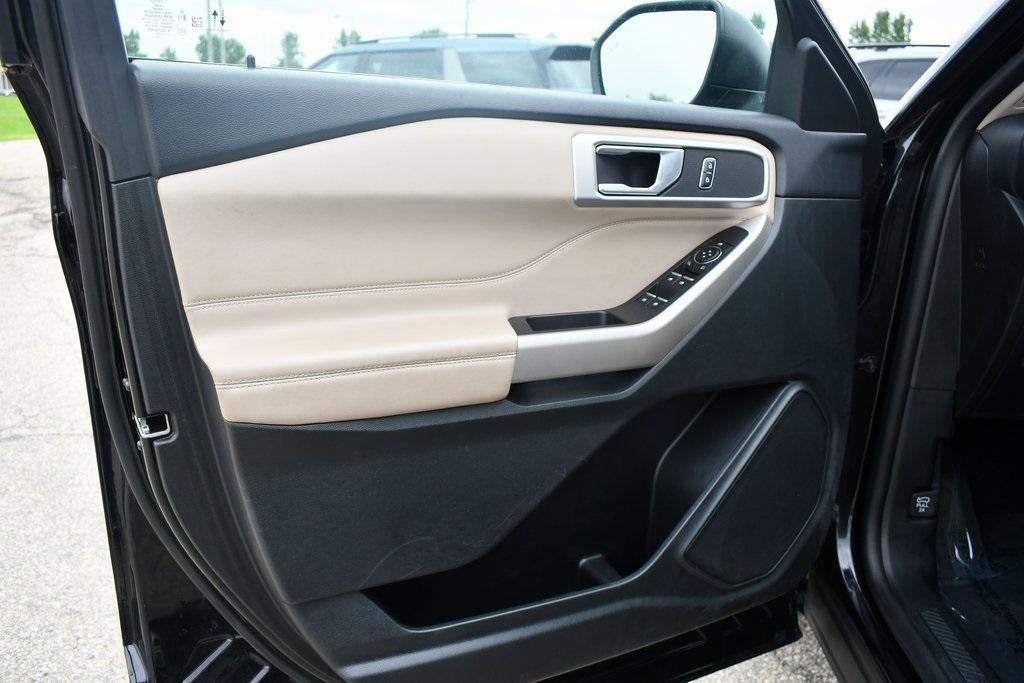 used 2023 Ford Explorer car, priced at $27,444