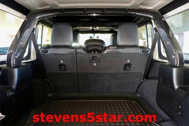 used 2020 Jeep Wrangler Unlimited car, priced at $33,352