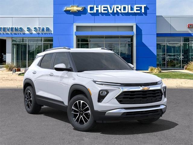 new 2025 Chevrolet TrailBlazer car, priced at $28,475