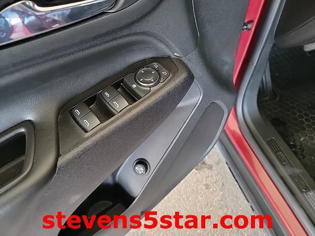 used 2021 Chevrolet Equinox car, priced at $18,932