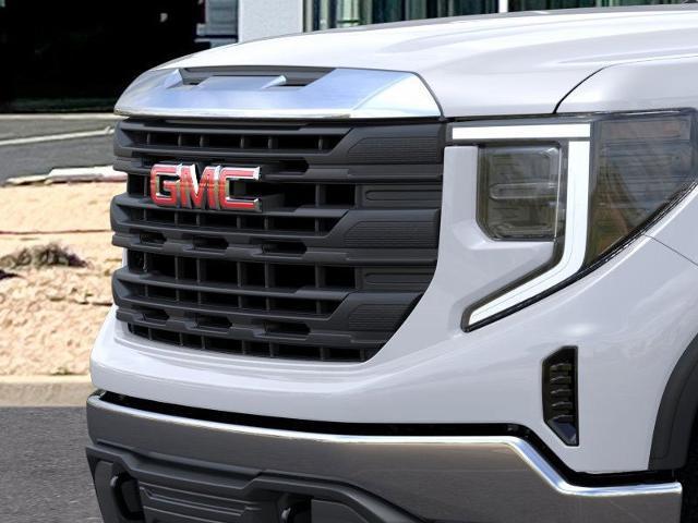 new 2025 GMC Sierra 1500 car, priced at $47,720