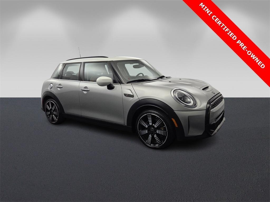 used 2023 MINI Hardtop car, priced at $27,995