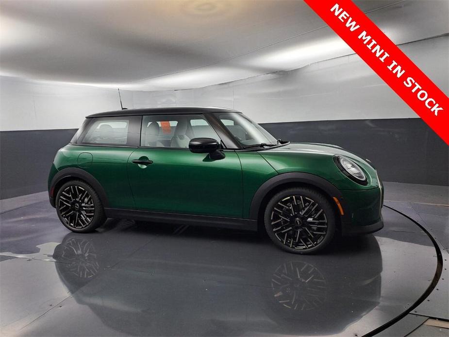 new 2025 MINI Hardtop car, priced at $34,245