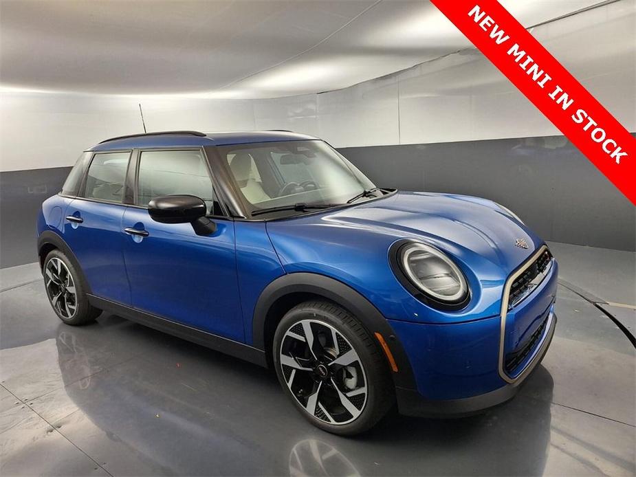 new 2025 MINI Hardtop car, priced at $38,995