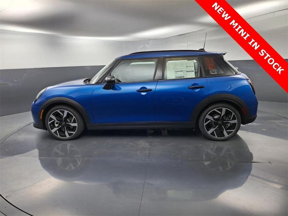 new 2025 MINI Hardtop car, priced at $38,995