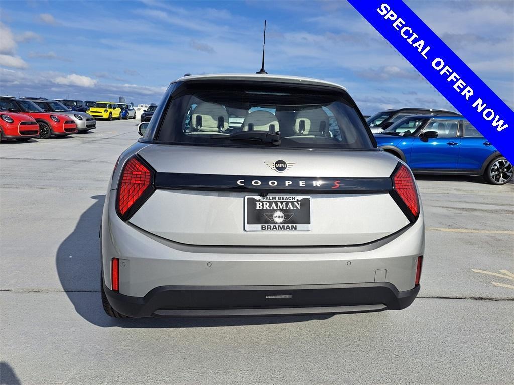 new 2025 MINI Hardtop car, priced at $37,845