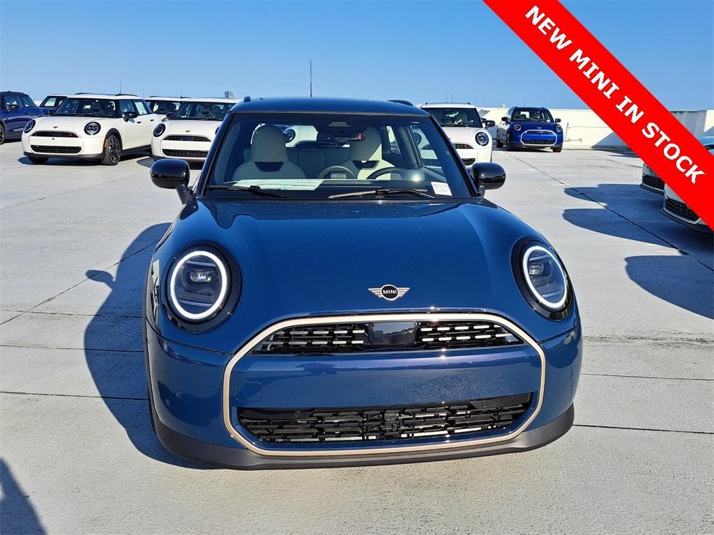 new 2025 MINI Hardtop car, priced at $34,280