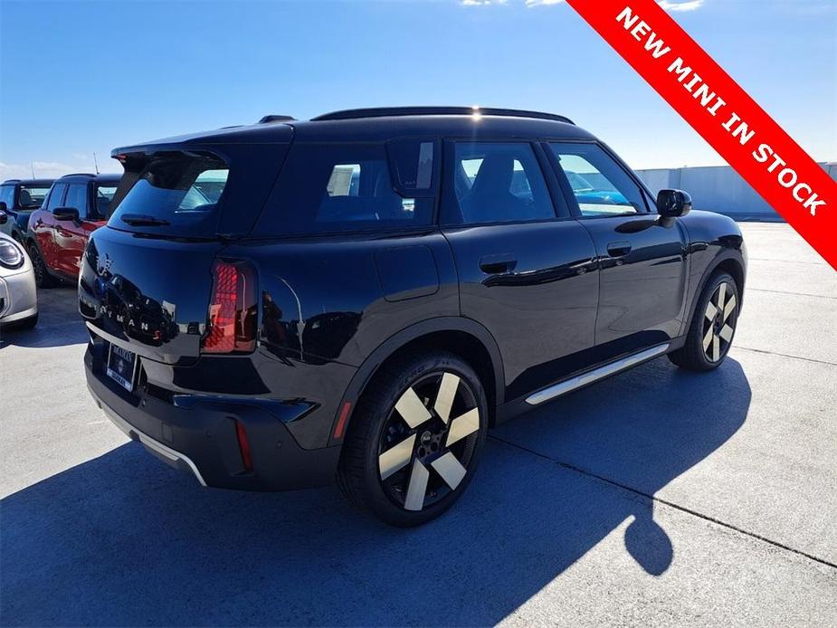 new 2025 MINI Countryman car, priced at $42,095