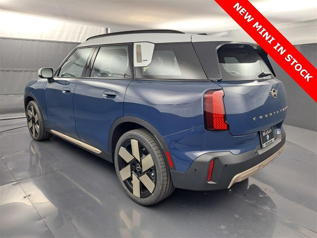 new 2025 MINI Countryman car, priced at $42,395