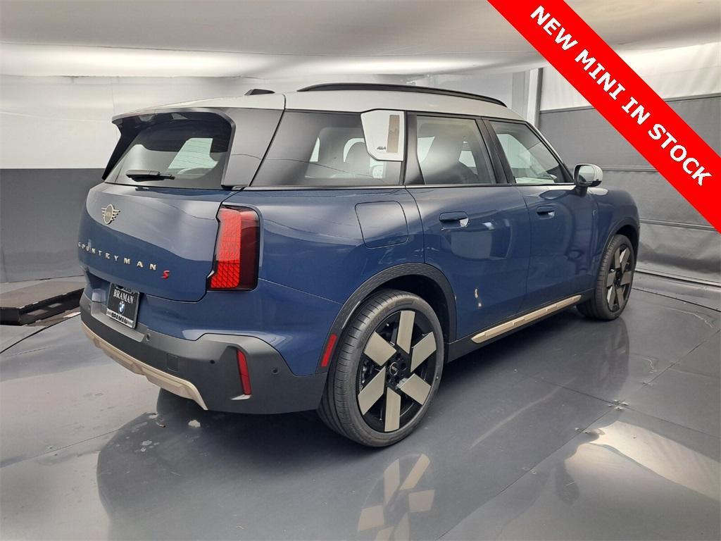 new 2025 MINI Countryman car, priced at $42,395