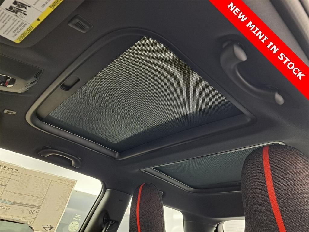 new 2026 MINI Hardtop car, priced at $45,985