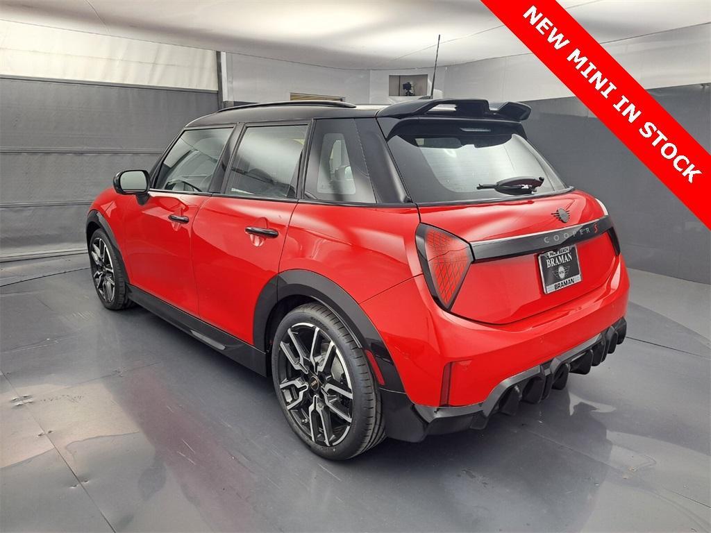 new 2026 MINI Hardtop car, priced at $41,775