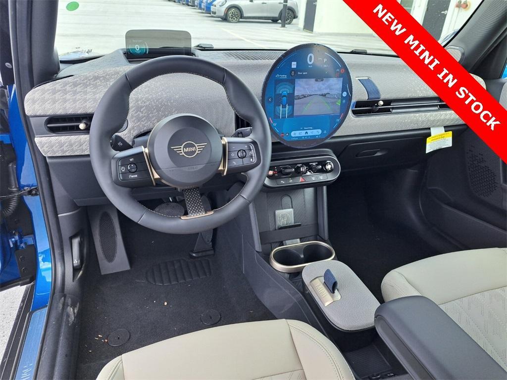 new 2025 MINI Hardtop car, priced at $39,175