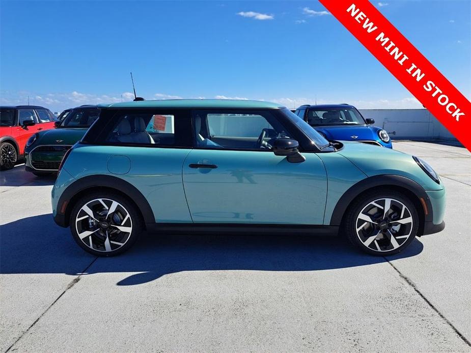 new 2025 MINI Hardtop car, priced at $38,295