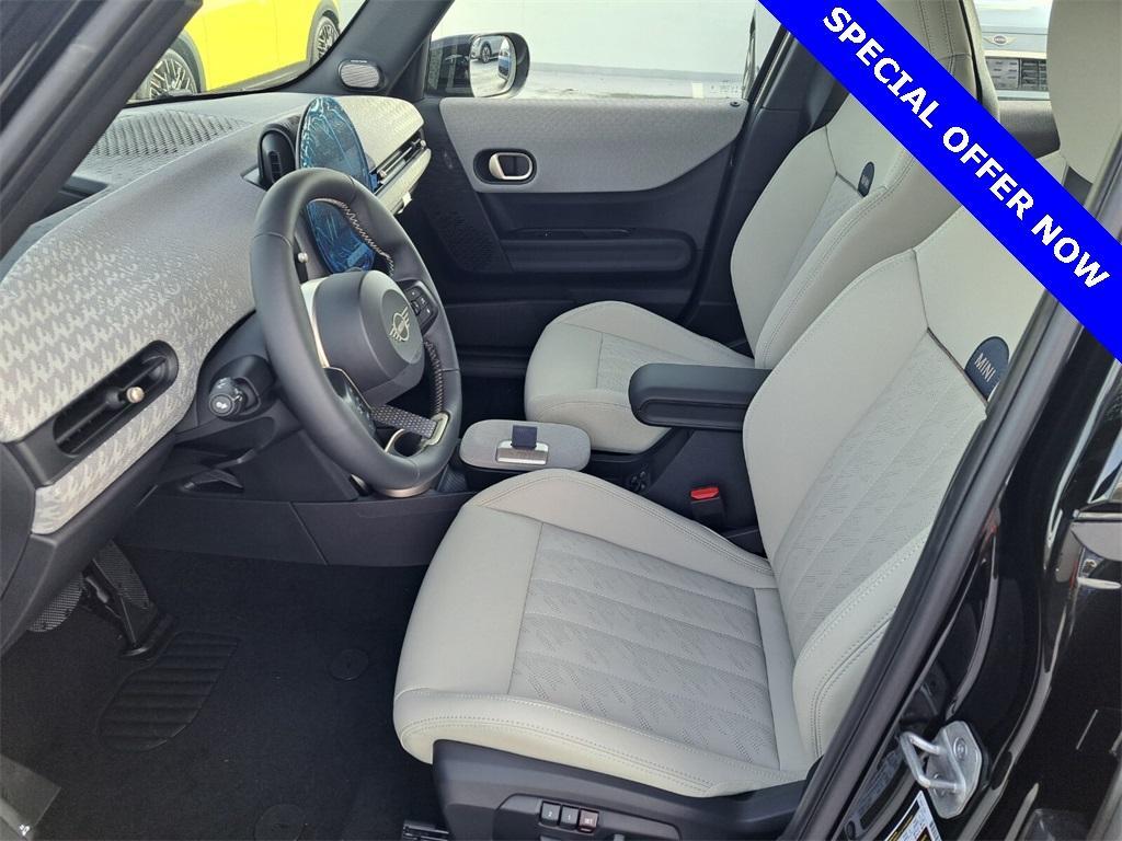 new 2025 MINI Hardtop car, priced at $38,695