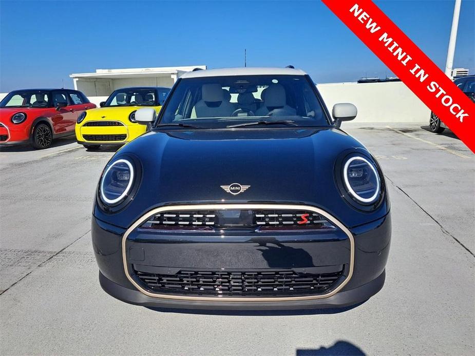 new 2025 MINI Hardtop car, priced at $38,695